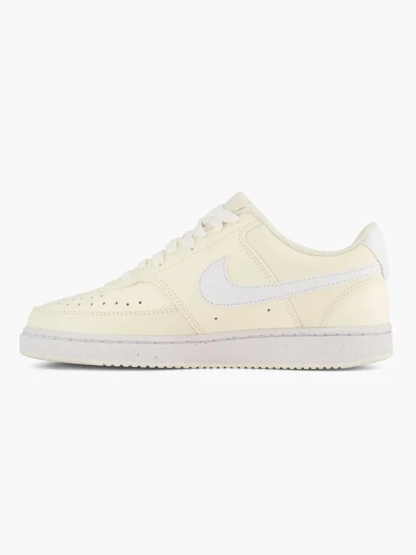 Dames Nike Beige Court Vision