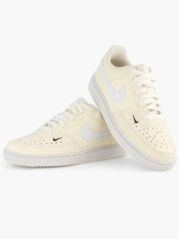 Dames Nike Beige Court Vision