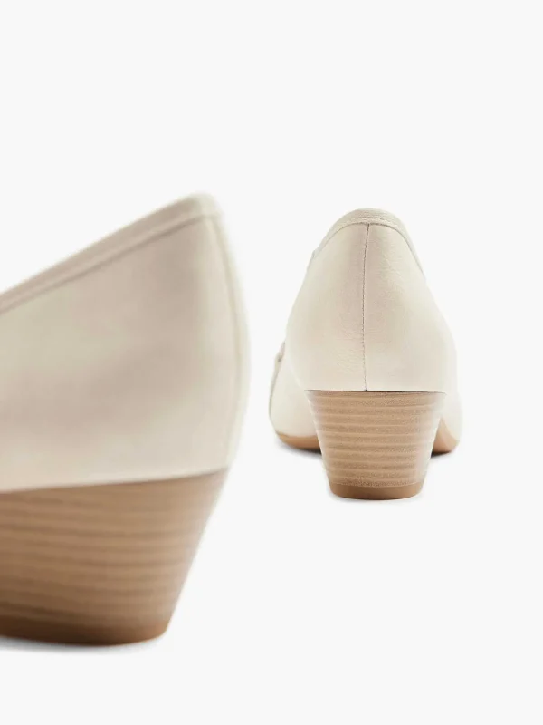 Dames Easy Street Beige Pump Sierketting